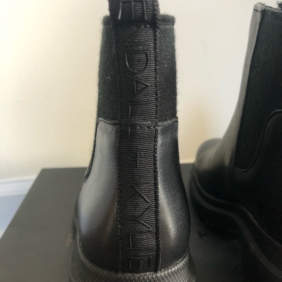 ❌SOLD❌NIB Kendall & Kylie Boots - Picture 4 of 7